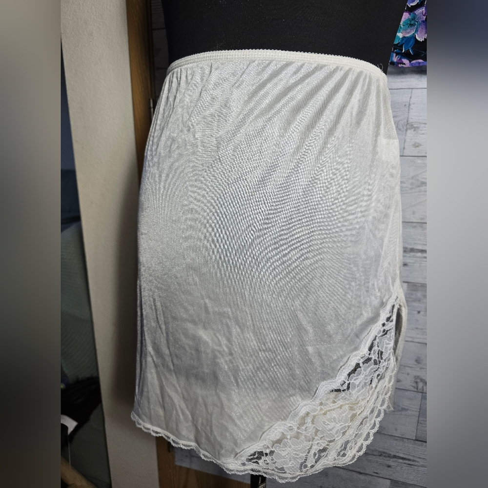 Vtg 60's White Lace Trim Nylon Slip Skirt